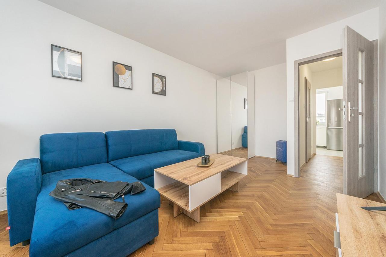 Glow Apartments, Apartament Kolobrzeska Гданьск Экстерьер фото