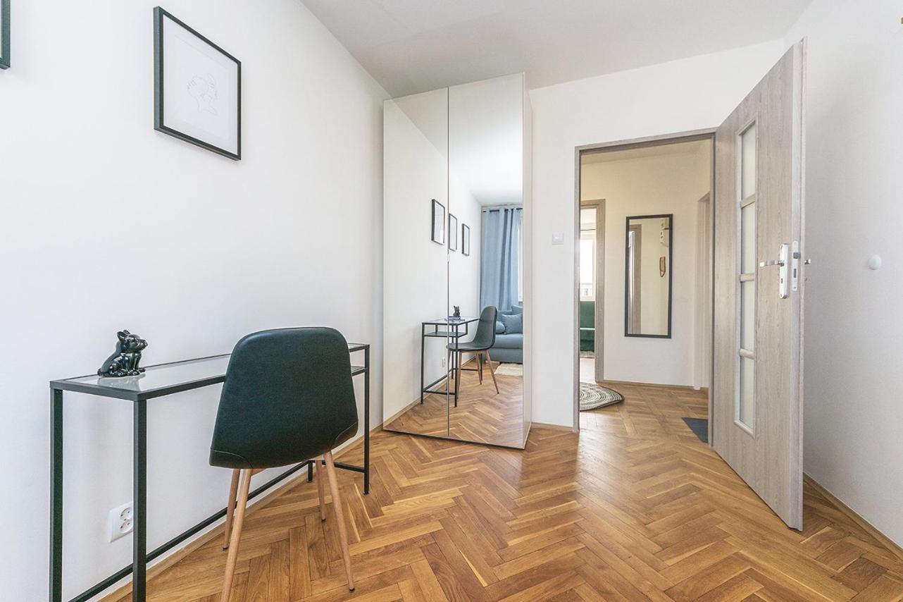 Glow Apartments, Apartament Kolobrzeska Гданьск Экстерьер фото